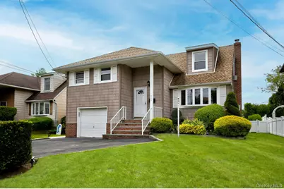 646 Evelyn Ave Avenue, East Meadow, NY 11554 - Photo 1