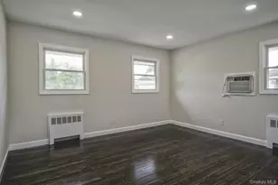 646 Evelyn Ave Ave, East Meadow, NY 11554 - Photo 18