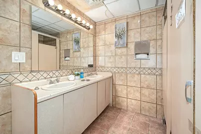 3243 Ampere Avenue, Bronx, NY 10465 - Photo 16