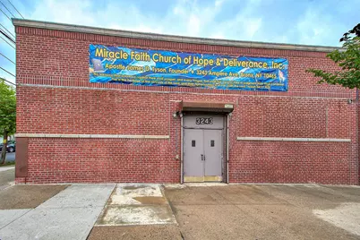 3243 Ampere Avenue, Bronx, NY 10465 - Photo 2