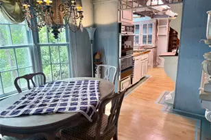 335 Arthur Street St, Freeport, NY 11520 - Photo 6