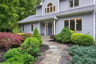 109 Sleight-Plass Rd, Poughkeepsie, NY 12603 - Photo 2