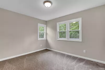 31 Teller Avenue, Coram, NY 11727 - Photo 16