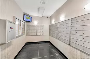 4705 Henry Hudson Pkwy W, Bronx, NY 10471 - Photo 14