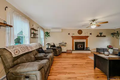 370 Pheasant Place, Greenport, NY 11944 - Photo 6