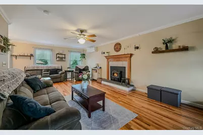 370 Pheasant Place, Greenport, NY 11944 - Photo 4