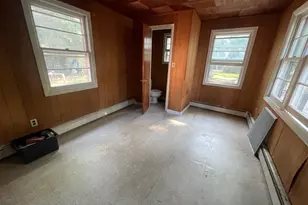 1750 Peconic Bay Blvd, Laurel, NY 11948 - Photo 4