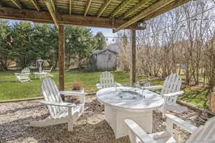 33 Hoppin Ave, Montauk, NY 11954 - Photo 10