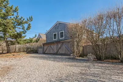 33 Hoppin Avenue, Montauk, NY 11954 - Photo 1