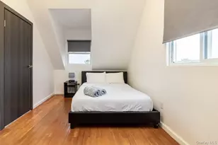 200 Clocks Blvd, Massapequa, NY 11758 - Photo 26