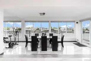 200 Clocks Blvd, Massapequa, NY 11758 - Photo 6