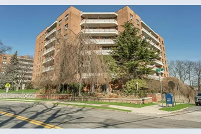 315 King Street #5C, Port Chester, NY 10573 - Photo 2