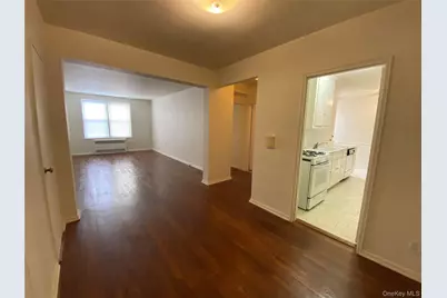 501 Riverdale Avenue #6L, Yonkers, NY 10705 - Photo 2