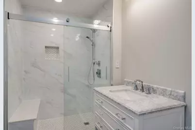 12 Barbara Lane, Glen Cove, NY 11542 - Photo 34