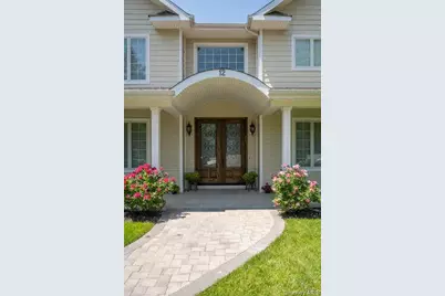 12 Barbara Lane, Glen Cove, NY 11542 - Photo 8