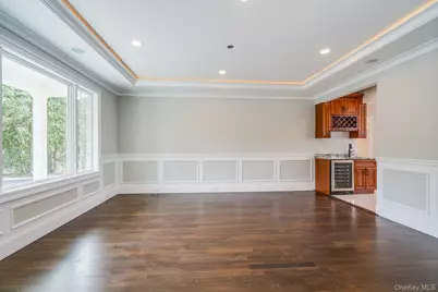 12 Barbara Lane, Glen Cove, NY 11542 - Photo 12