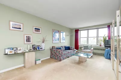 23-45 Bell Boulevard #4K, Bayside, NY 11360 - Photo 4