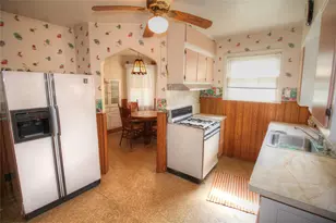 11531 237th St, Elmont, NY 11003 - Photo 22