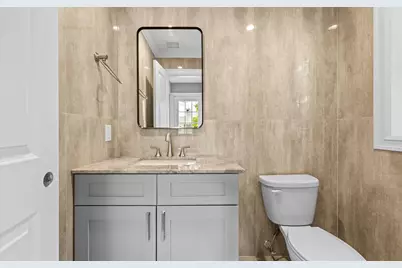 1850 Voshage Street, Baldwin, NY 11510 - Photo 16