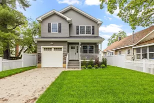 1850 Voshage St, Baldwin, NY 11510 - Photo 4