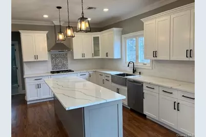 51 Michigan Avenue, Massapequa, NY 11758 - Photo 12