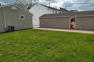 708 Anderson Ave, Franklin Square, NY 11010 - Photo 6