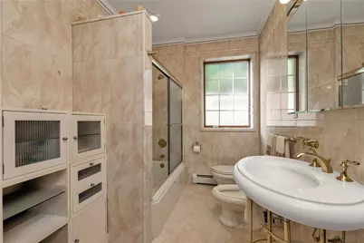 1338 Kearney Avenue, Bronx, NY 10465 - Photo 10