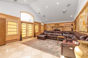 1338 Kearney Ave, Bronx, NY 10465 - Photo 12