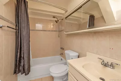 151-37 78th Street #2W-1, Howard Beach, NY 11414 - Photo 14