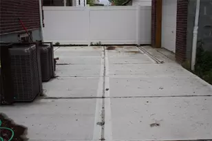 157-18 115th Rd, Jamaica South, NY 11434 - Photo 12