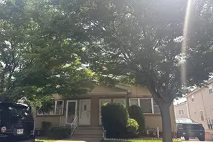 140-33 Coombs St, Springfield Gardens, NY 11413 - Photo 2