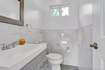 21 Buttonwood Drive, Dix Hills, NY 11746 - Photo 40