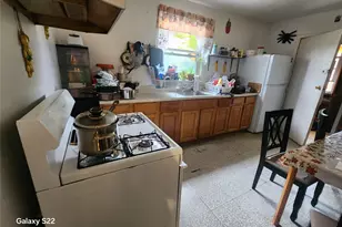 32 Yonkers Ave, Yonkers, NY 10701 - Photo 4