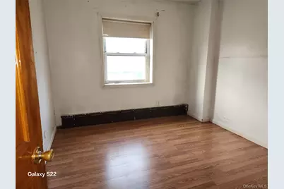 32 Yonkers Ave, Yonkers, NY 10701 - Photo 14