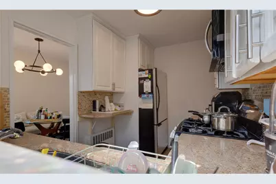 50 Brompton #3K, Great Neck, NY 11021 - Photo 6