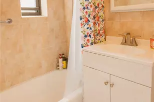 50 Brompton, Great Neck, NY 11021 - Photo 16