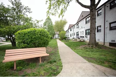 67-89 136 Street #A, Kew Gardens, NY 11367 - Photo 16