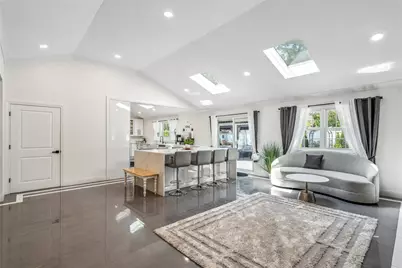 11 Gallatin Drive, Dix Hills, NY 11746 - Photo 8