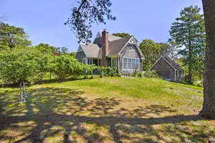 6 Huckleberry Ln E, Hampton Bays, NY 11946 - Photo 44