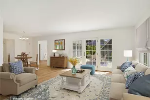 6 Huckleberry Ln E, Hampton Bays, NY 11946 - Photo 14