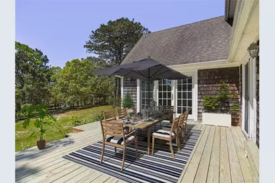 6 Huckleberry Lane E, Hampton Bays, NY 11946 - Photo 36