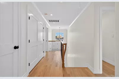 1116 Washington Place, Baldwin, NY 11510 - Photo 12