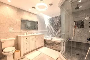 10 Hidden Harbor Dr, Babylon, NY 11702 - Photo 18