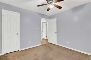 154-05 129th Ave, Jamaica, NY 11434 - Photo 14