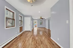 154-05 129th Ave, Jamaica, NY 11434 - Photo 10