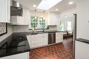 419 Woodbury Rd, Woodbury, NY 11797 - Photo 12