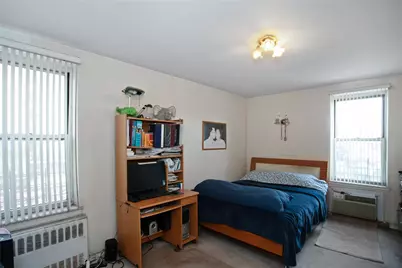 83-37 Saint James Avenue #2R, Elmhurst, NY 11373 - Photo 6