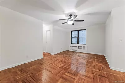 277 Bronx River Road #2A, Yonkers, NY 10704 - Photo 8