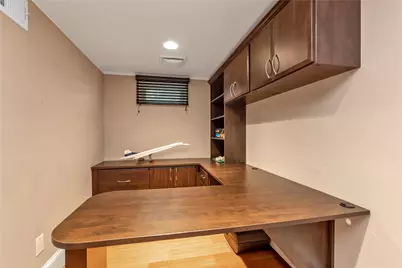 45 Henry Street, Merrick, NY 11566 - Photo 18