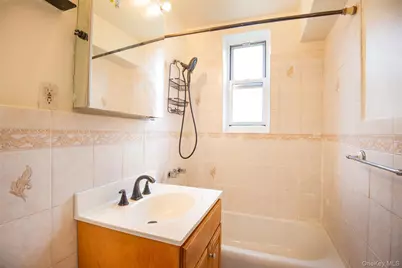 1 Georgia Avenue #5A, Bronxville, NY 10708 - Photo 12